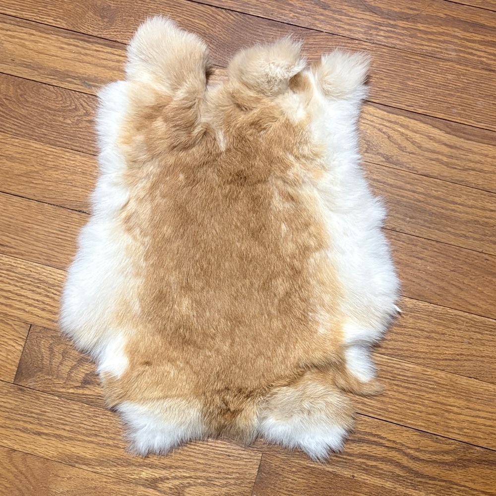 #0666 Tan White Rabbit Fur Pelt Crafts Decor